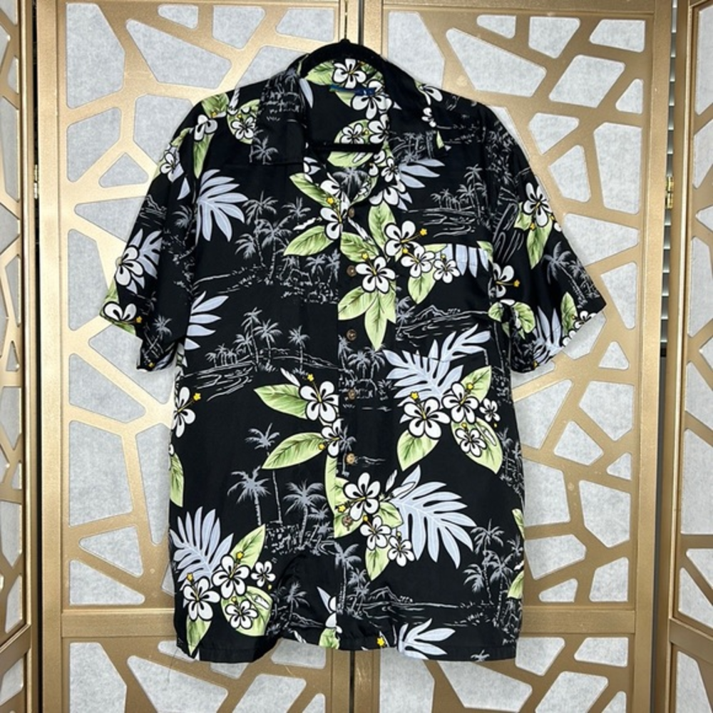 Roundy Bay Floral‎ Shirt